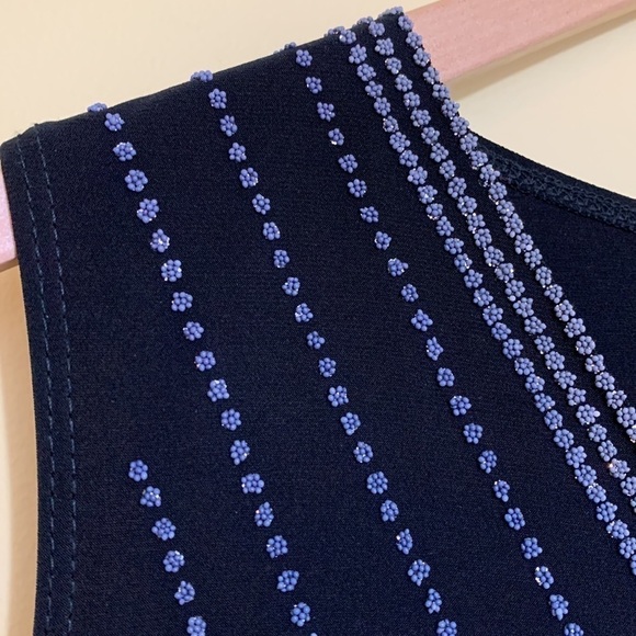 Collection Dress Barn | Beaded Sequin Black Sleeveless Pointed Scalloped Top XLP - Picture 16 of 17